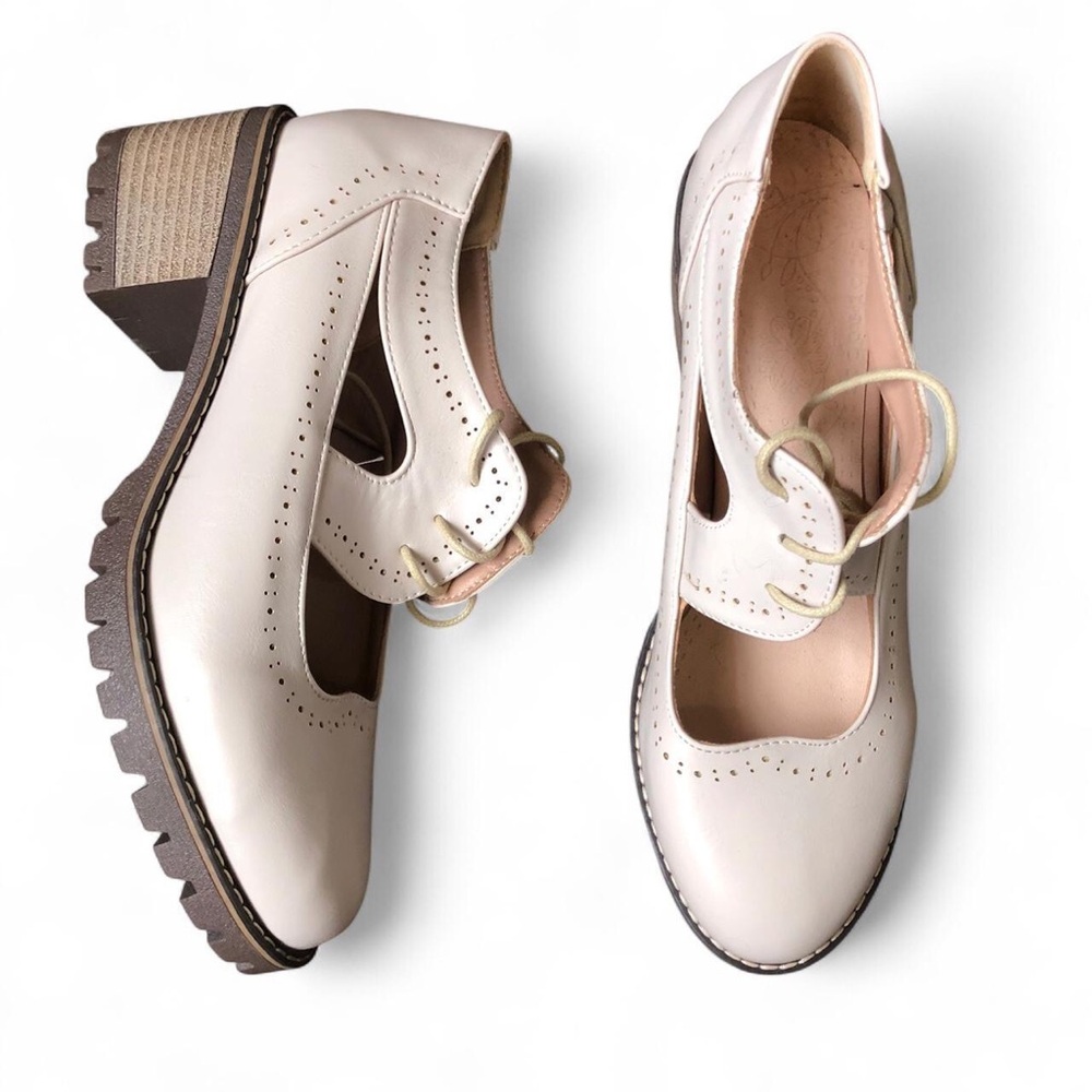 Vintage Lace Up Mary Jane Block Lug Heels Chunky Platform Kitten Oxfords Brogues
